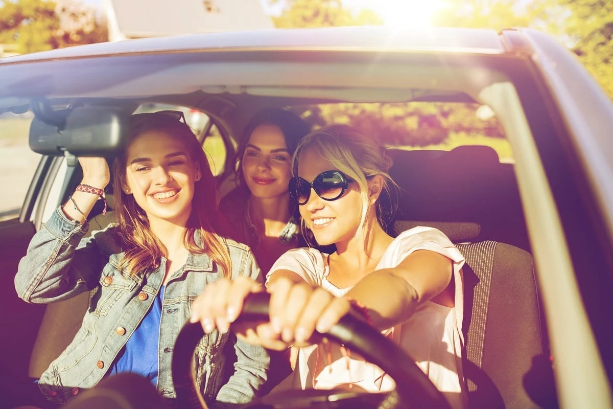Teens-driving-together-teen-driver-car.jpg